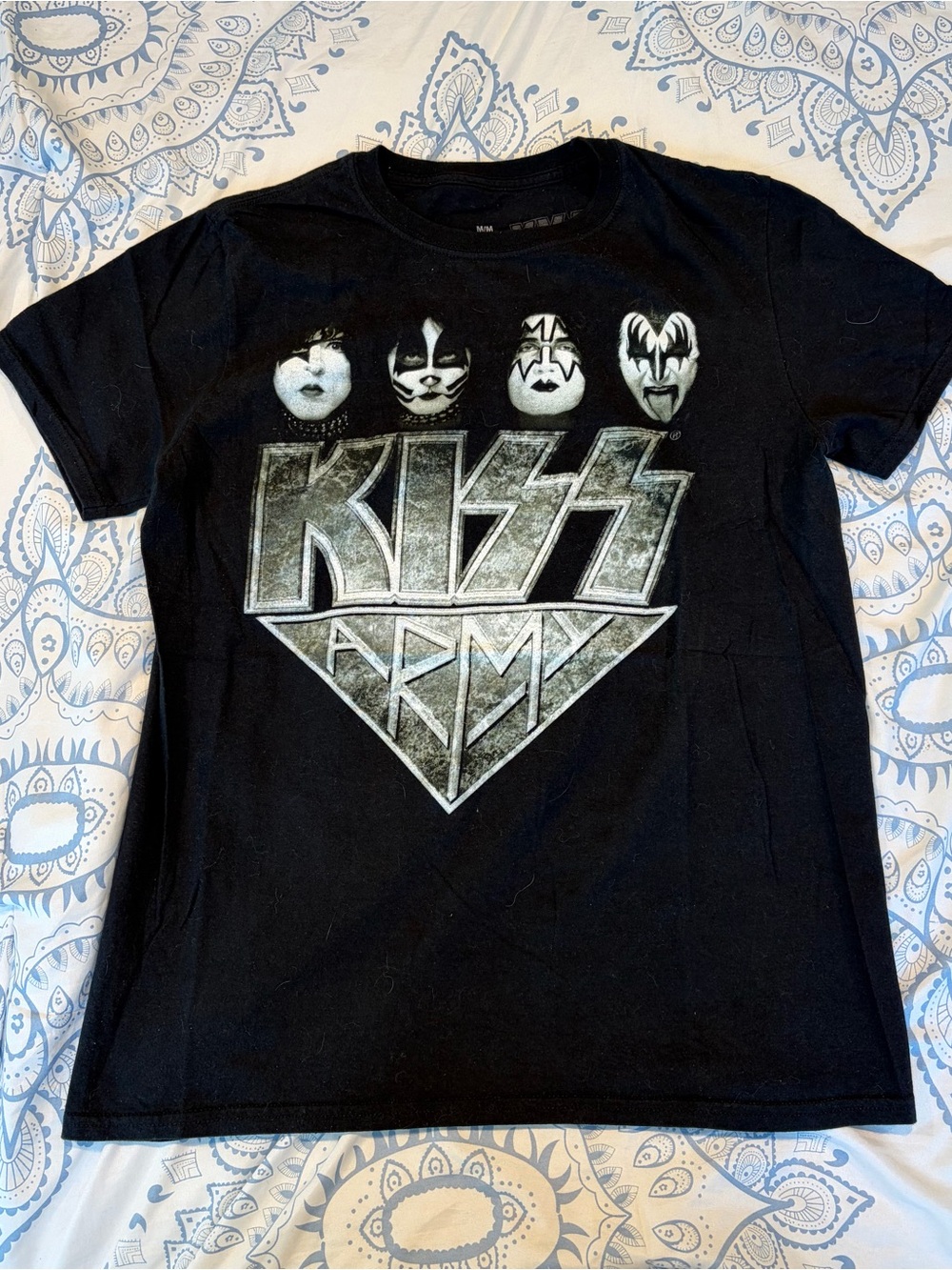 Kiss shirt - Picture 2 of 3